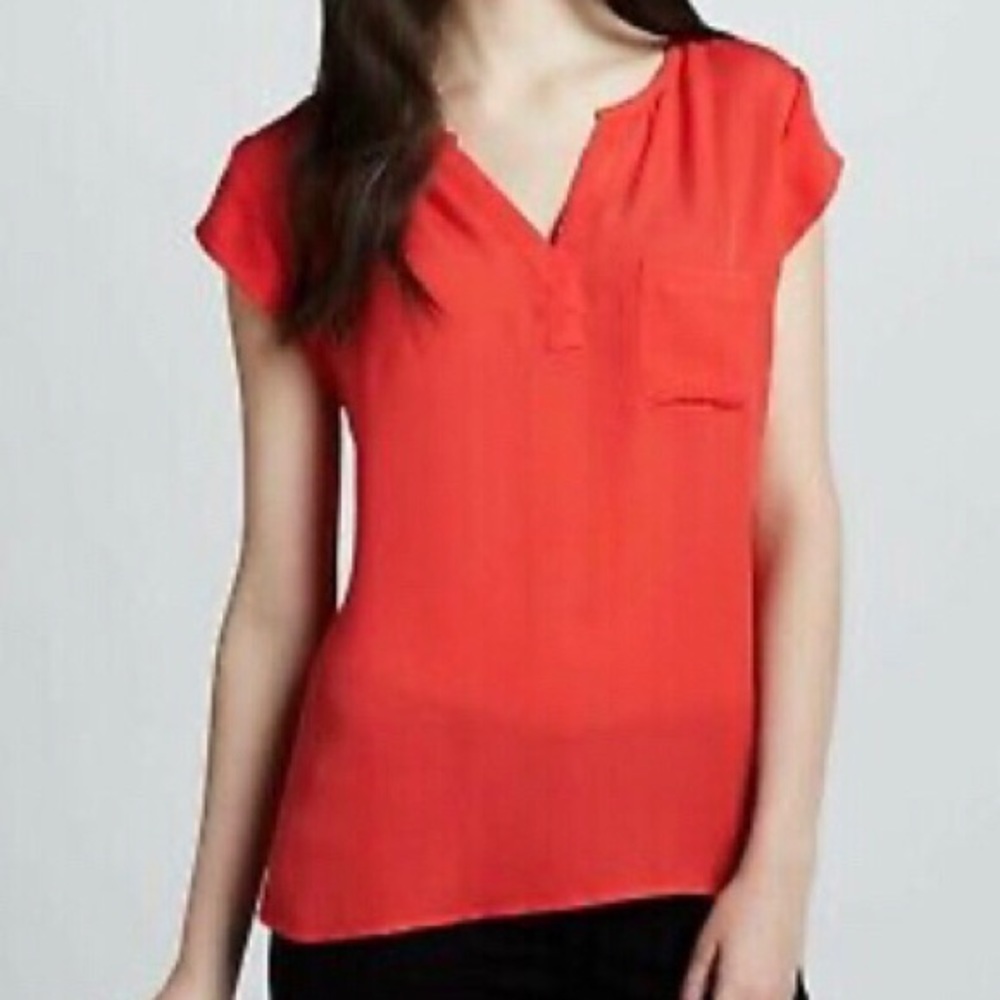 JOIE SILK SPLIT NECK SHORT SLEEVE POPOVER TOP EUC